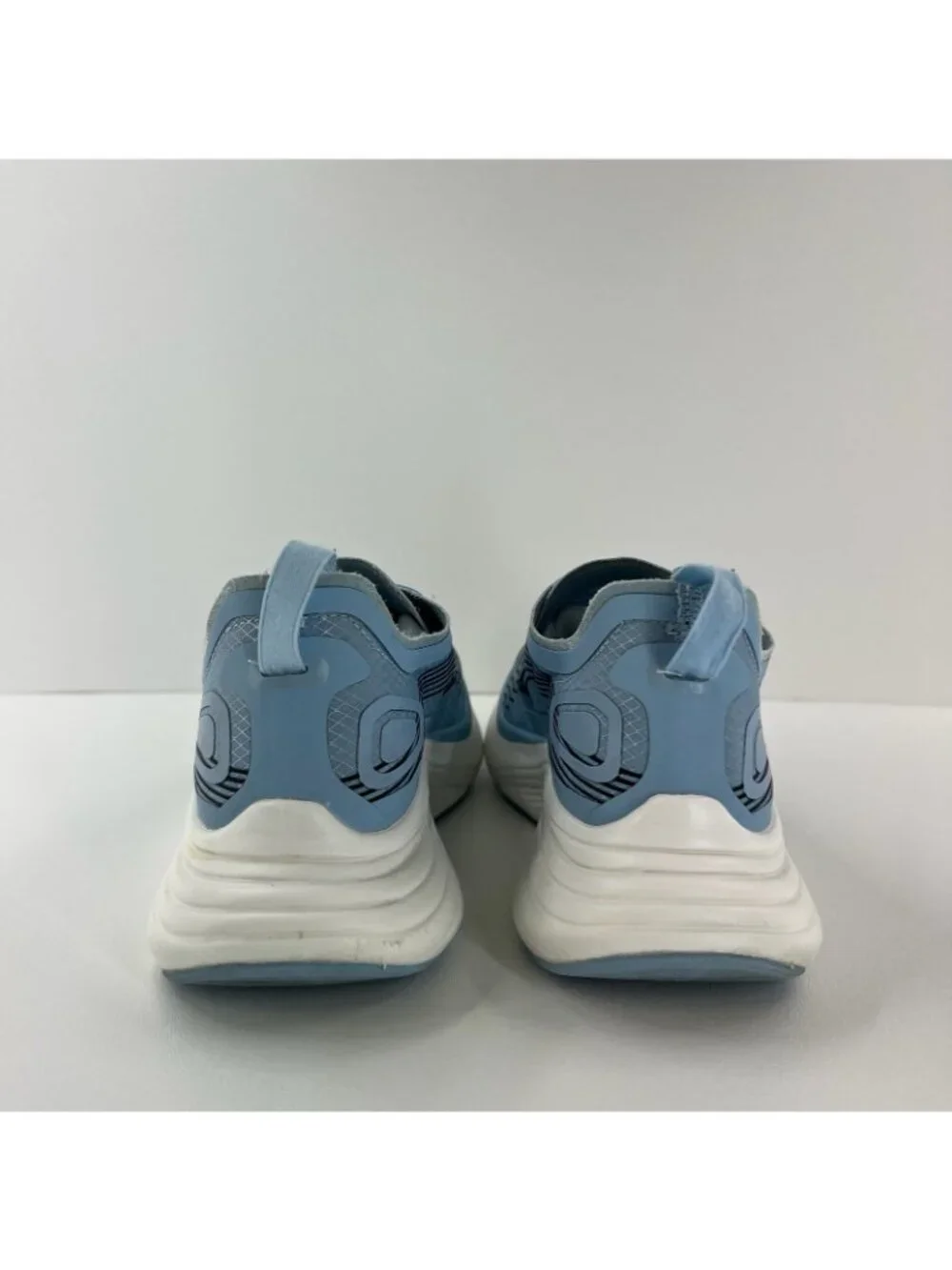 APL TechLoom Streamline Running Shoes Womens 9 Low Top Sneakers 0821XC Ice Blue
